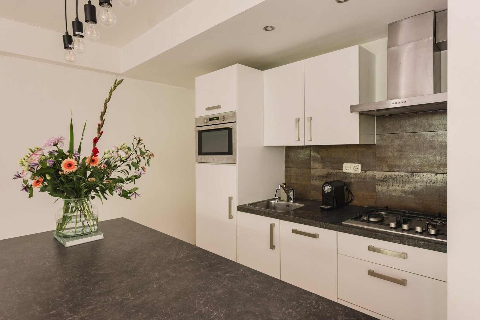 Tussenwoning te koop: Olifantswerf 7, Amsterdam