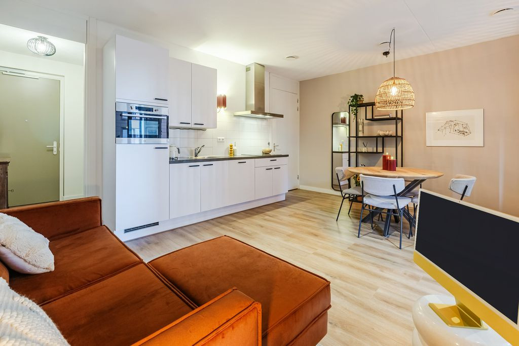 Studio te koop: Isaac Titsinghkade 235, Amsterdam