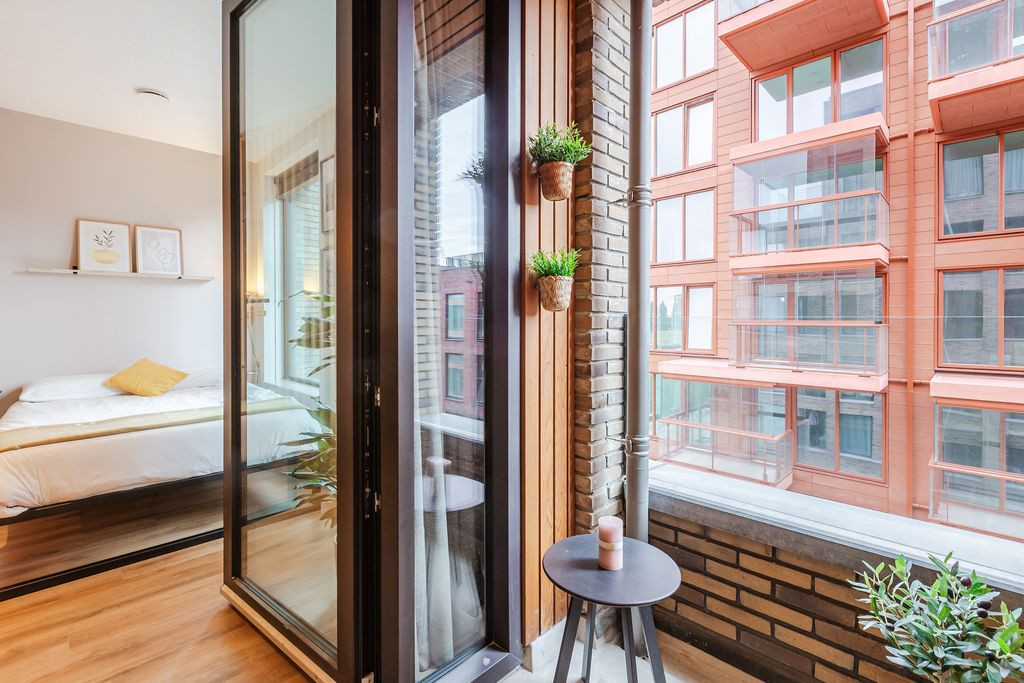 Studio te koop: Isaac Titsinghkade 235, Amsterdam