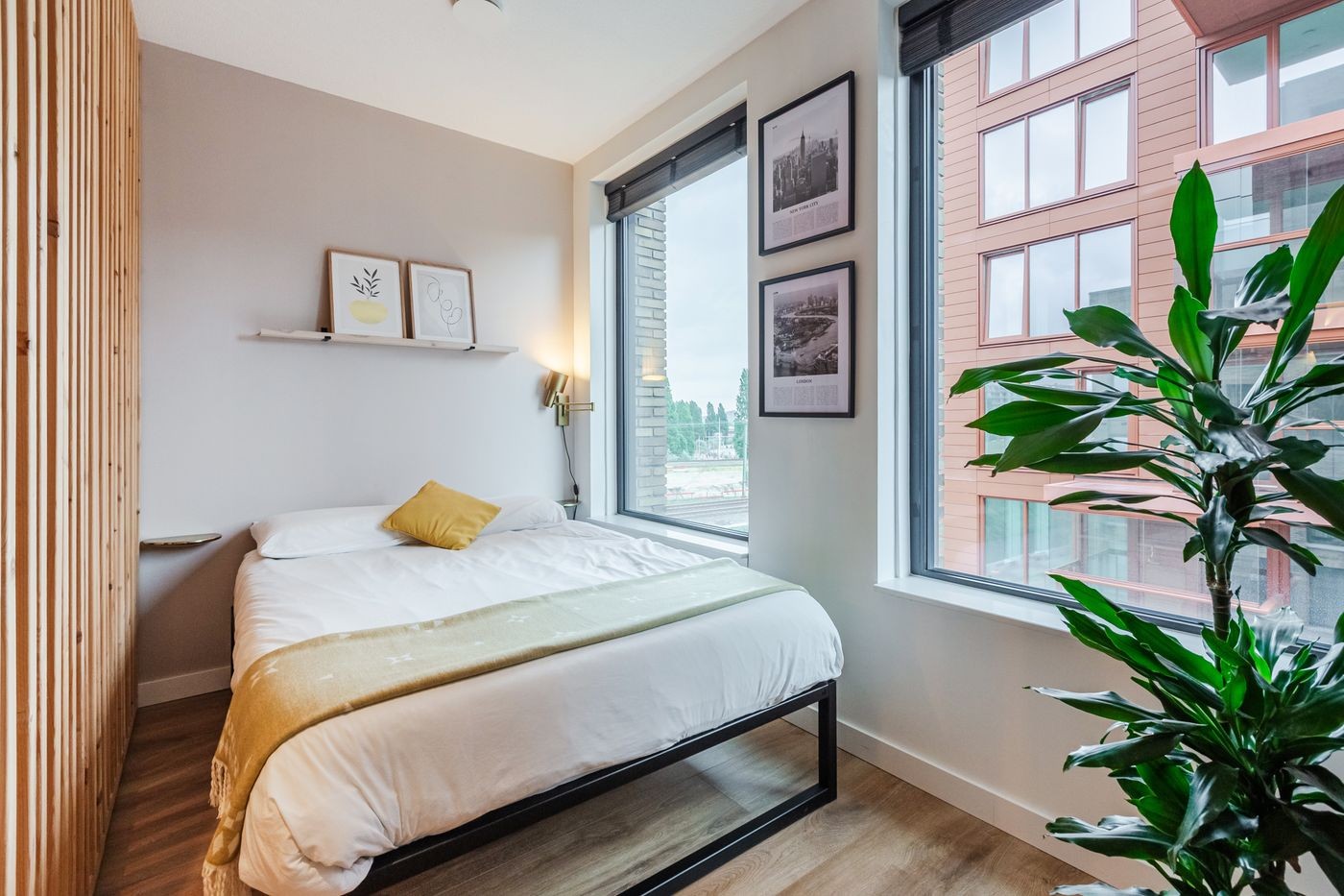 Studio te koop: Isaac Titsinghkade 235, Amsterdam