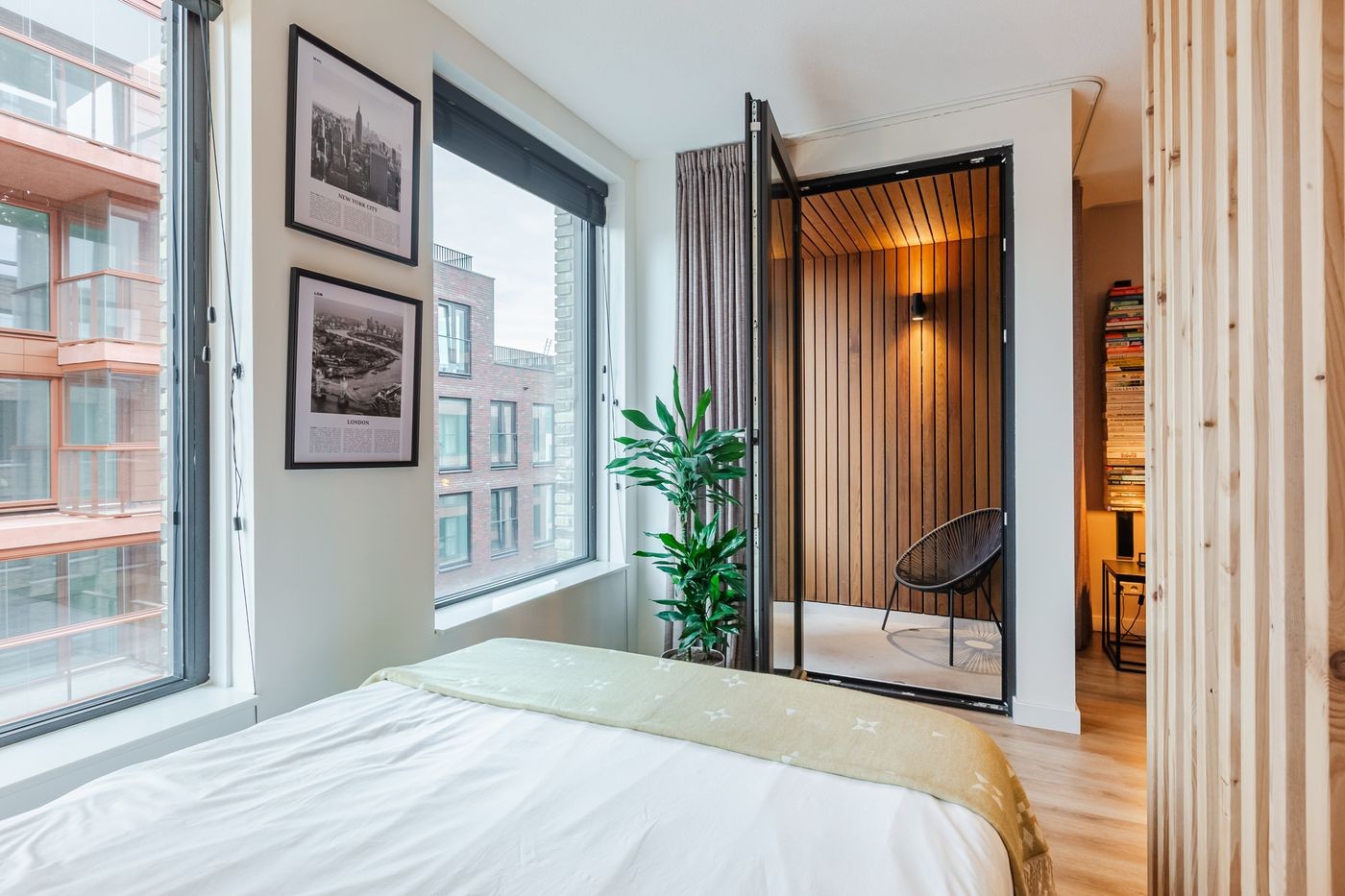 Studio te koop: Isaac Titsinghkade 235, Amsterdam