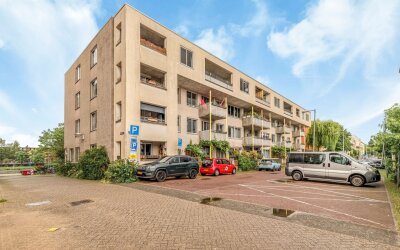 Entrepothof 24