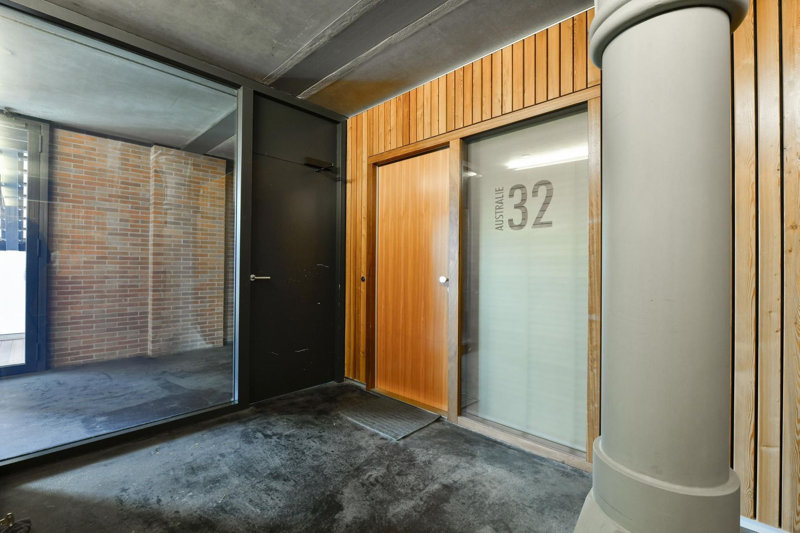 Appartement te koop: Purperhoedenveem 32, Amsterdam