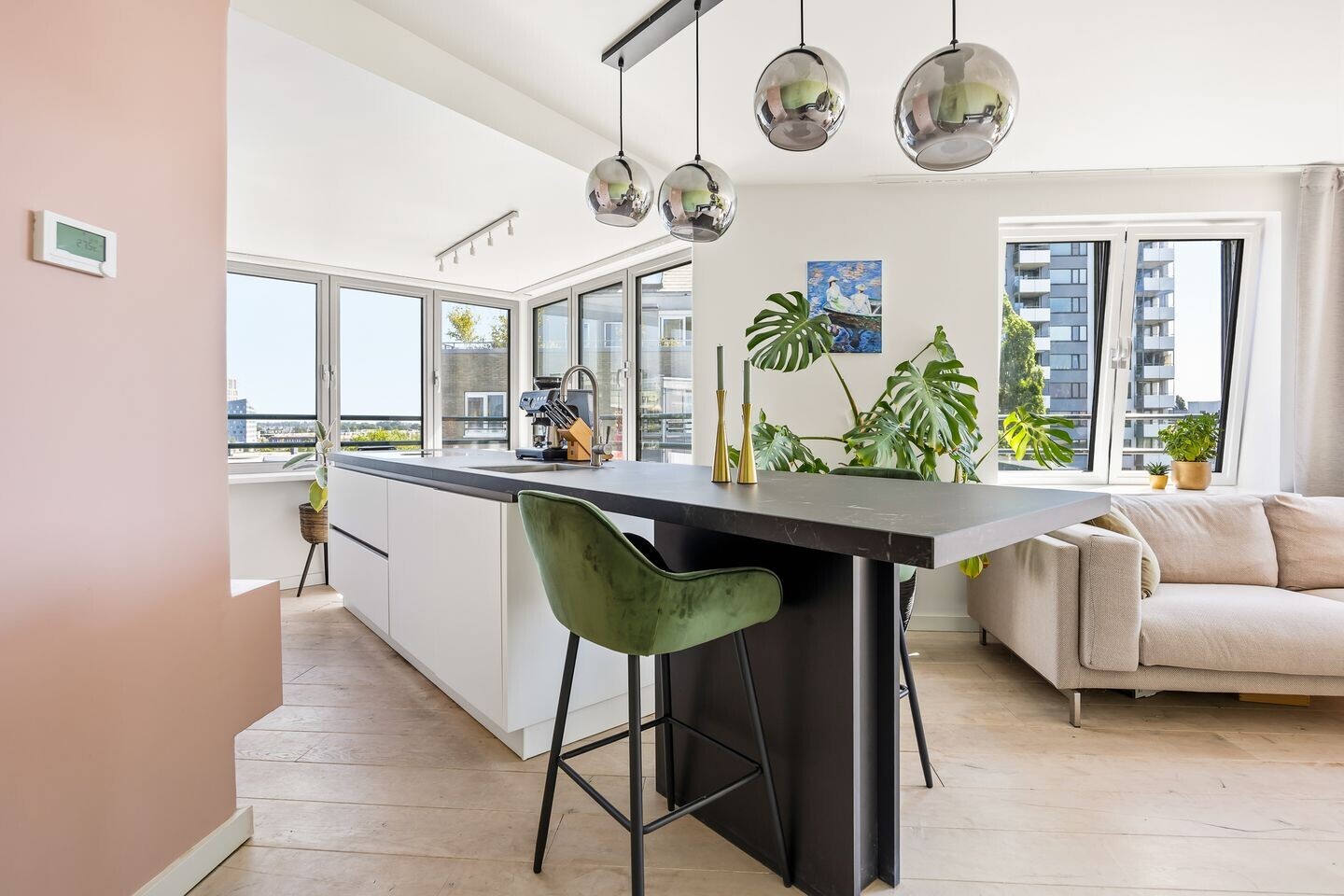Appartement te koop: Borneolaan 242, Amsterdam