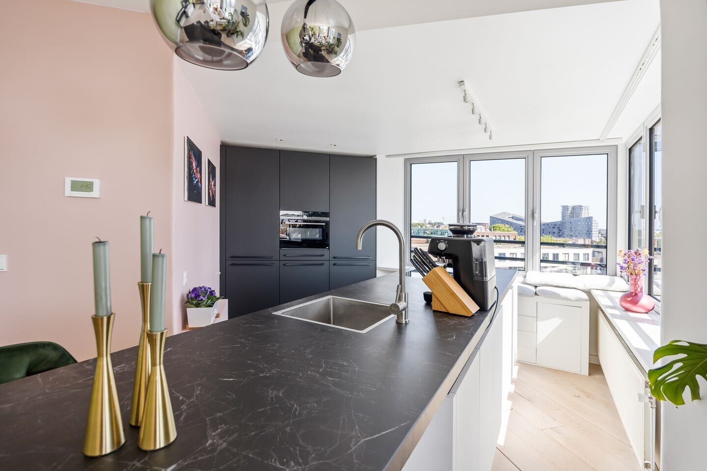 Appartement te koop: Borneolaan 242, Amsterdam