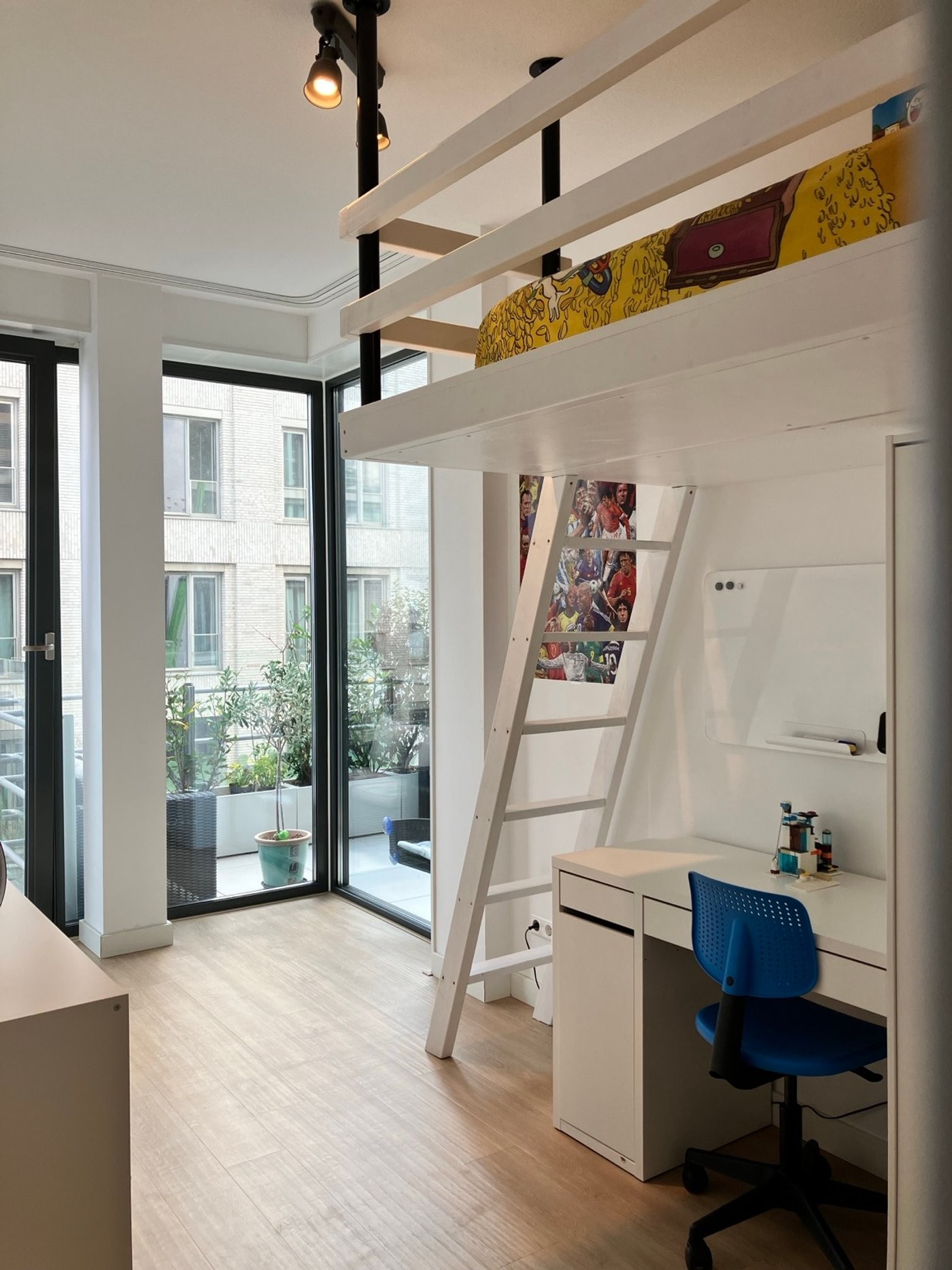 Appartement te koop: Zeeburgerkade 1208, Amsterdam