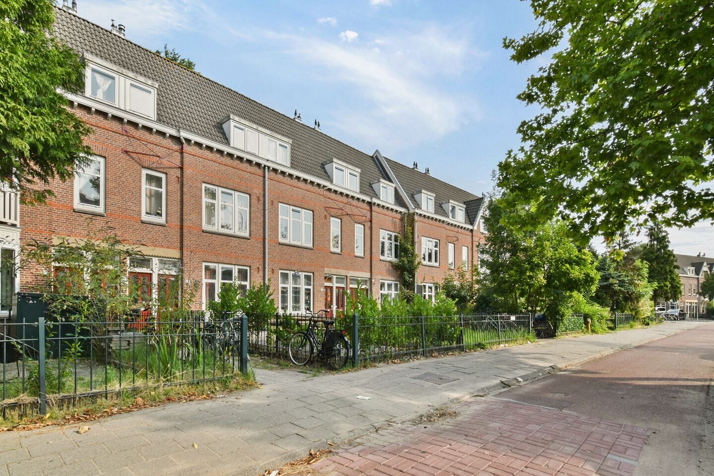 Studio te koop: Meeuwenlaan 169B, Amsterdam
