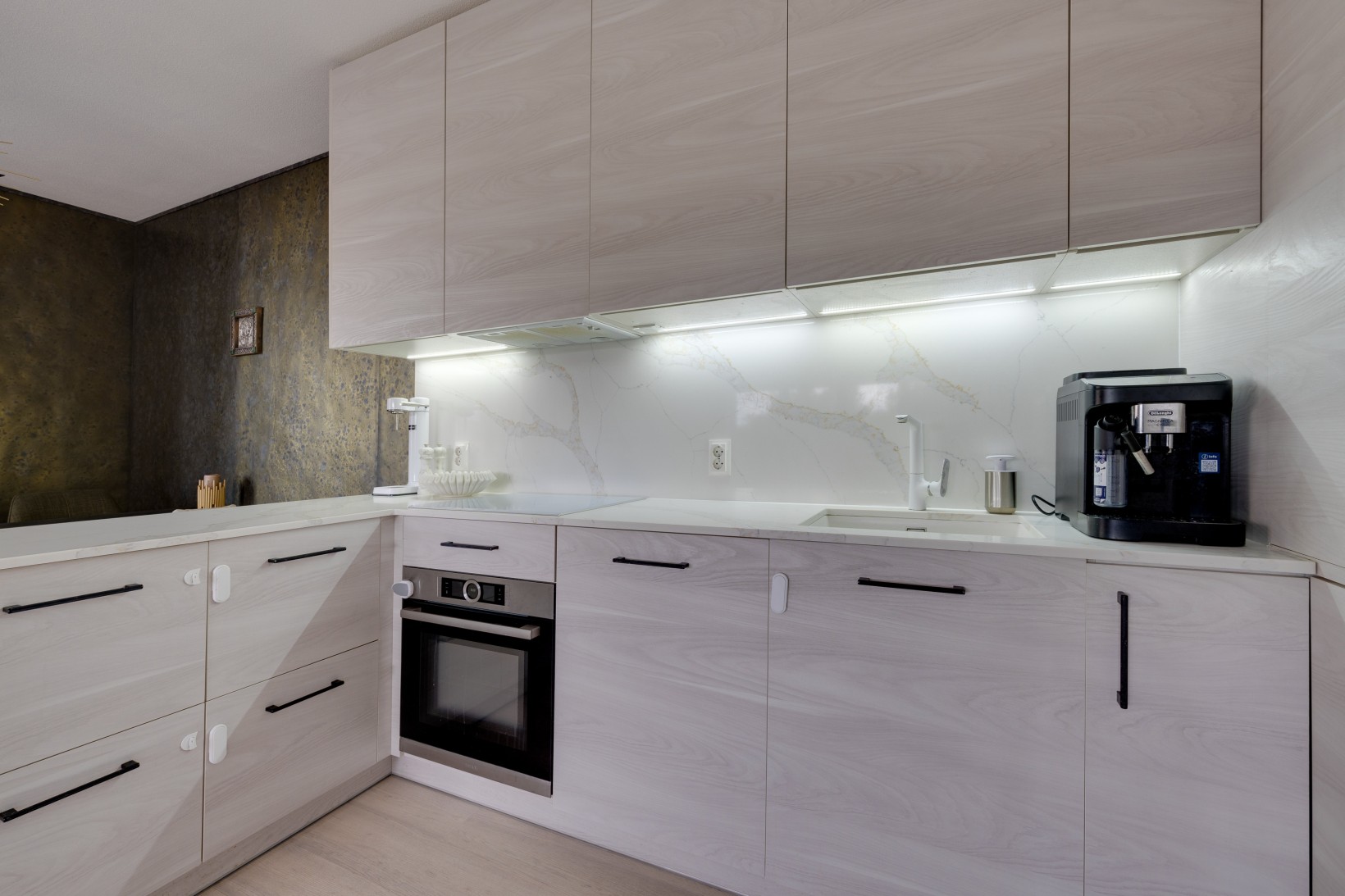 Appartement te koop: Waterlandplein 290B, Amsterdam