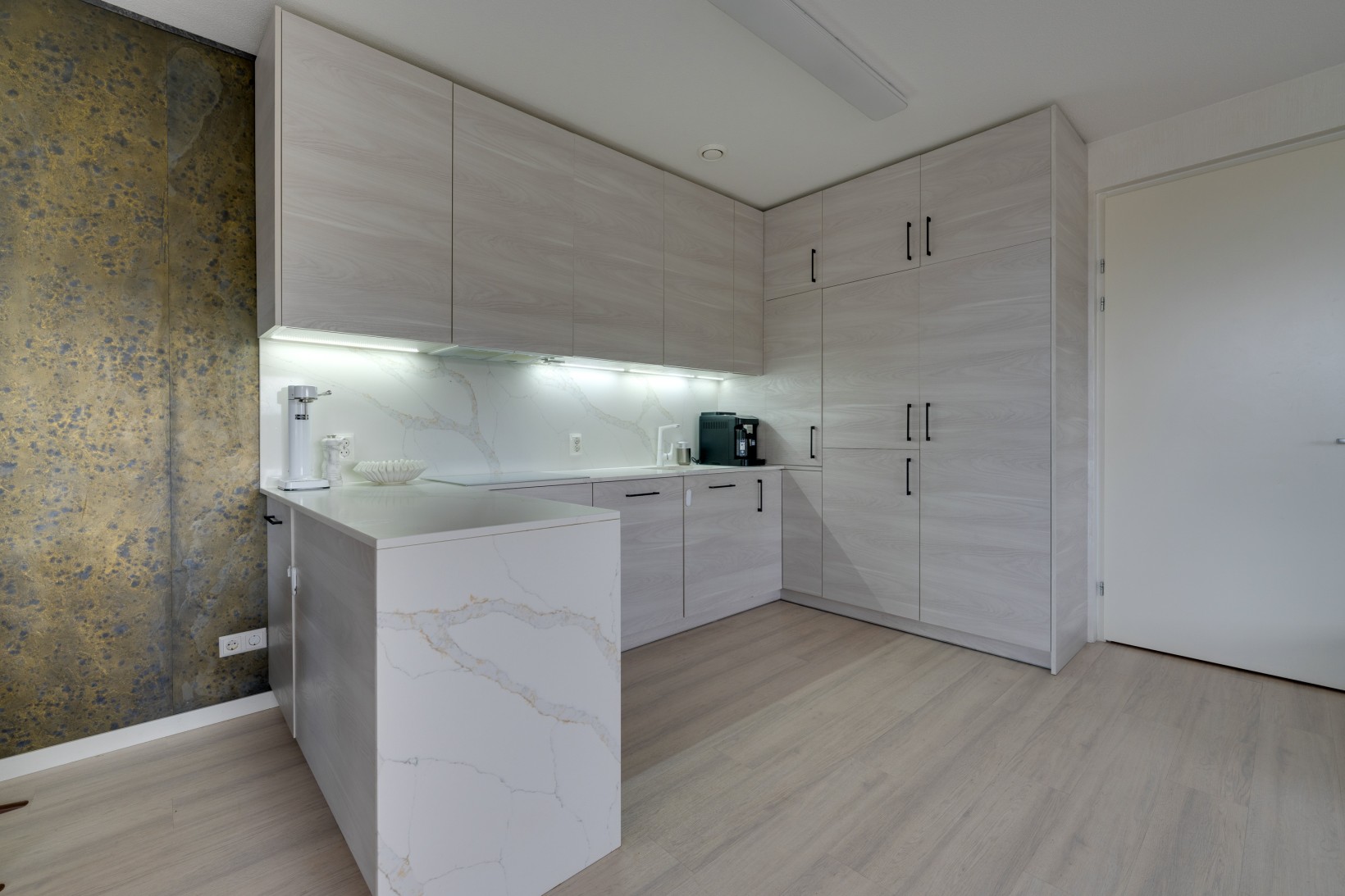 Appartement te koop: Waterlandplein 290B, Amsterdam