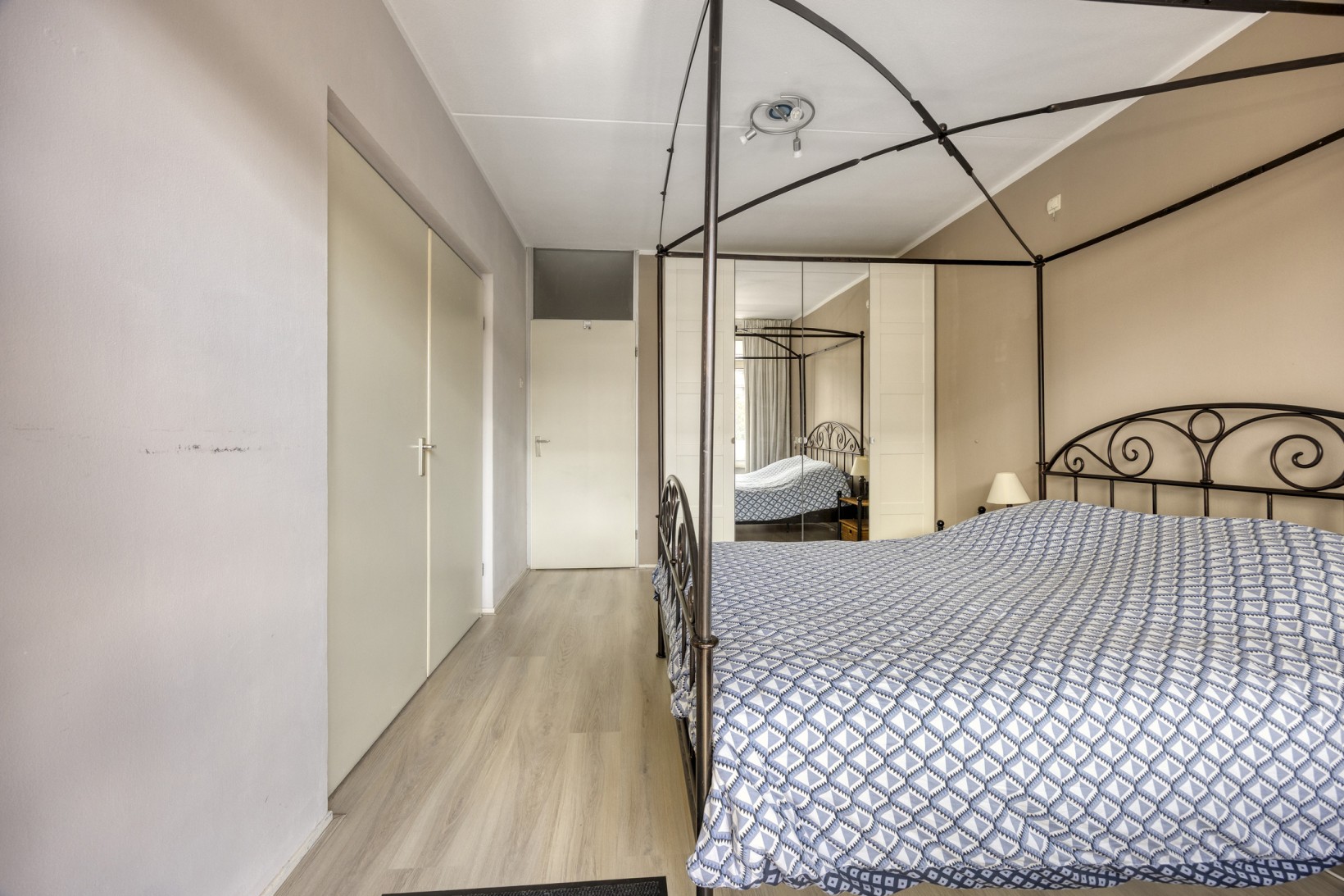 Appartement te koop: H. Cleyndertweg 529, Amsterdam
