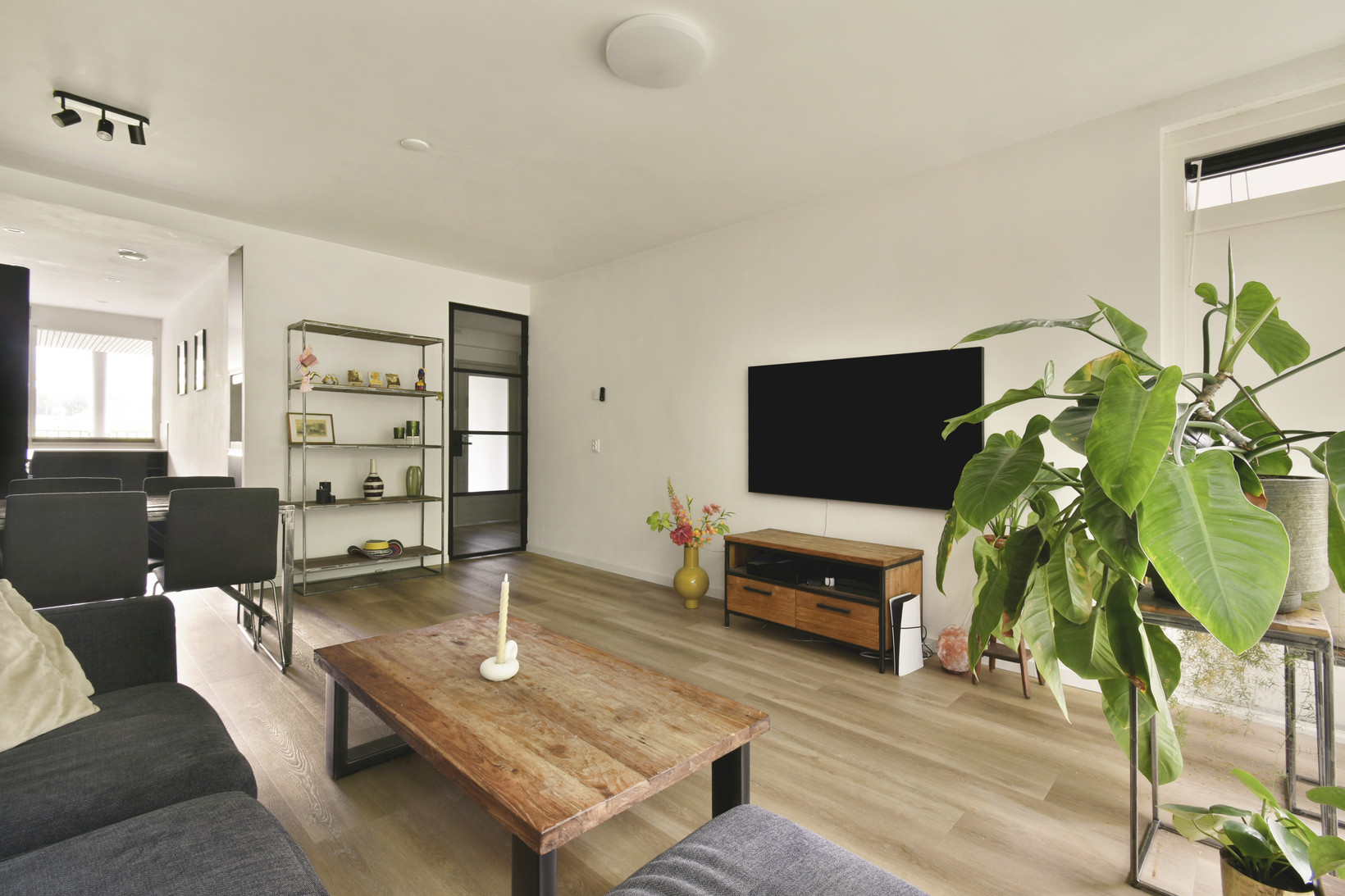 Appartement te koop: Het Hoogt 221, Amsterdam