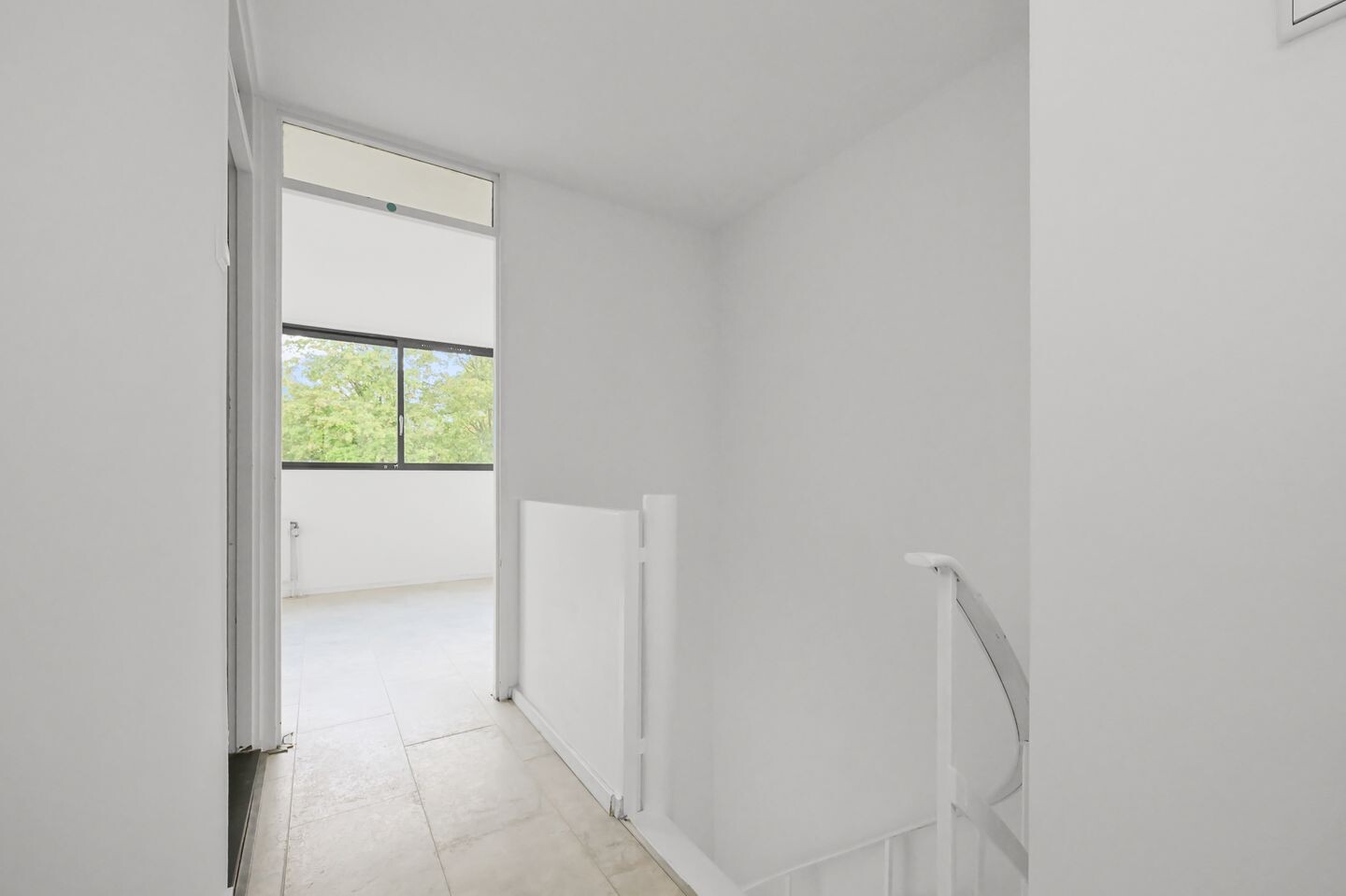 Tussenwoning te koop: Amerbos 25, Amsterdam