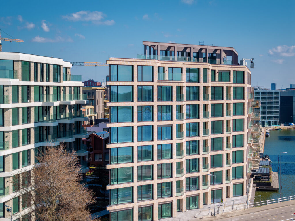 Appartement te koop: Grasweg 384, Amsterdam