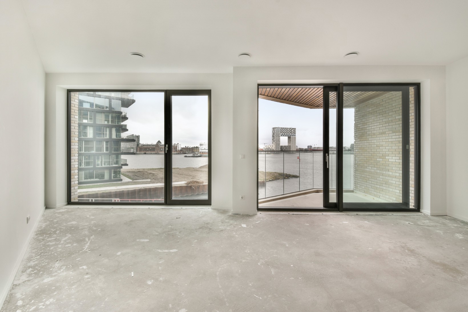 Appartement te koop: Grasweg 402, Amsterdam