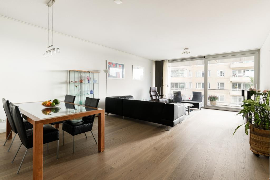 Appartement te koop: Overhoeksparklaan 154, Amsterdam