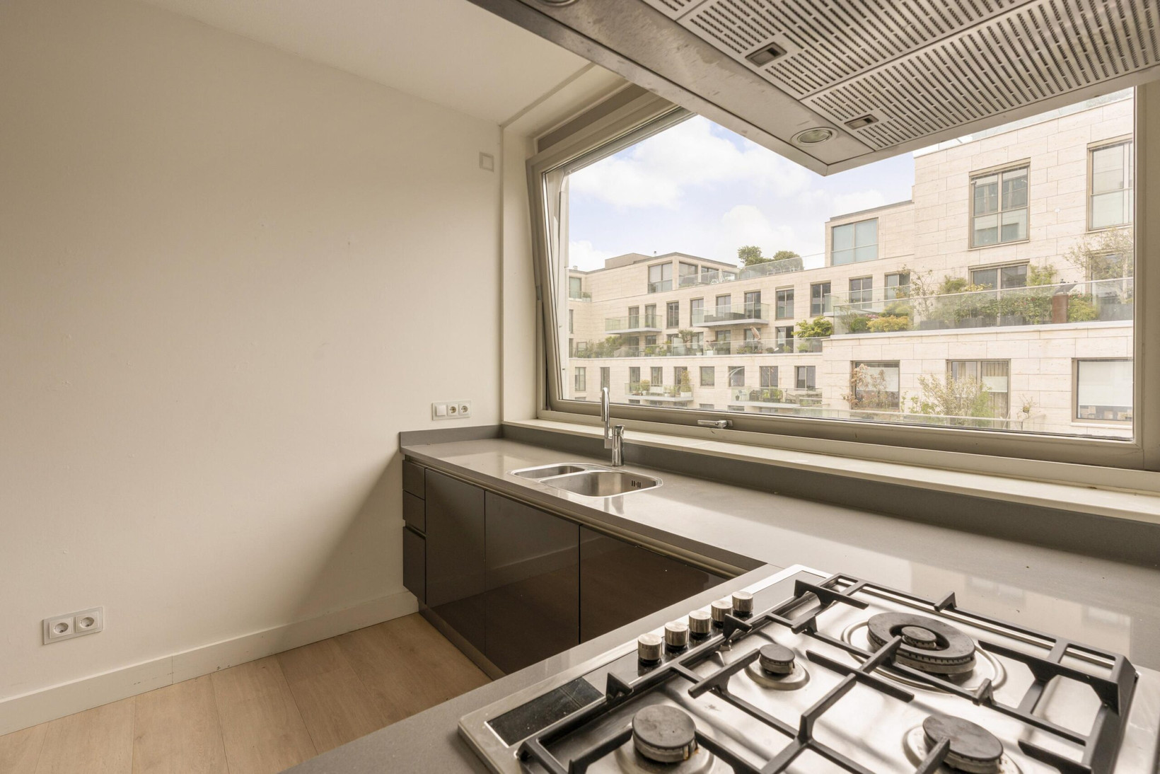 Appartement te koop: Overhoeksparklaan 180, Amsterdam