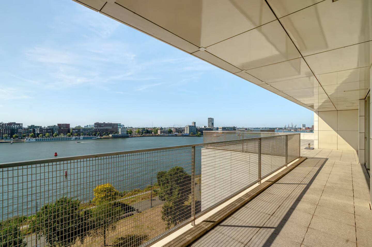 Appartement te koop: Overhoeksparklaan 286, Amsterdam