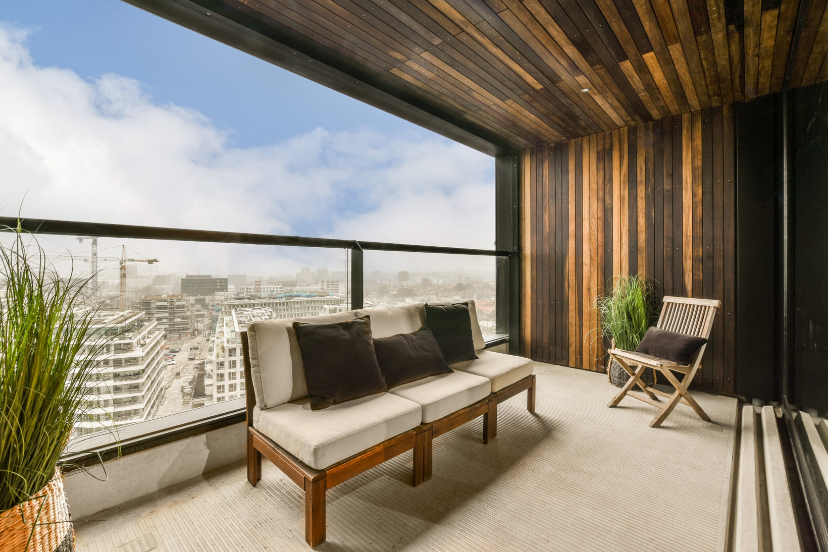 Appartement te koop: Badhuiskade 181, Amsterdam