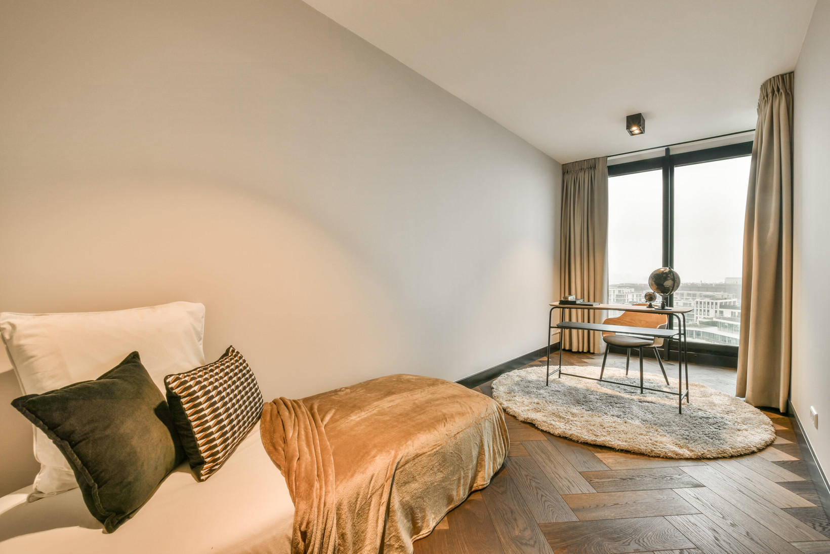 Appartement te koop: Badhuiskade 181, Amsterdam