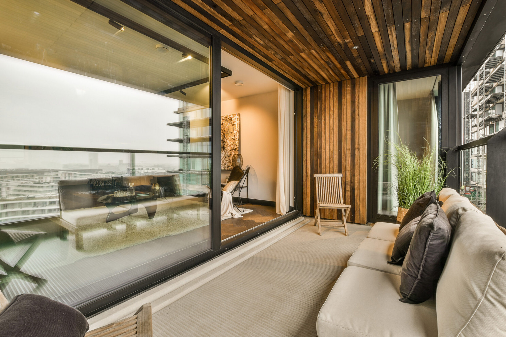 Appartement te koop: Badhuiskade 181, Amsterdam