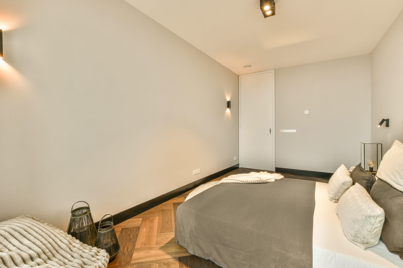 Appartement te koop: Badhuiskade 181, Amsterdam