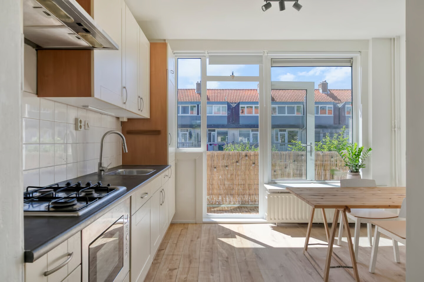 Appartement te koop: Wingerdweg 289, Amsterdam