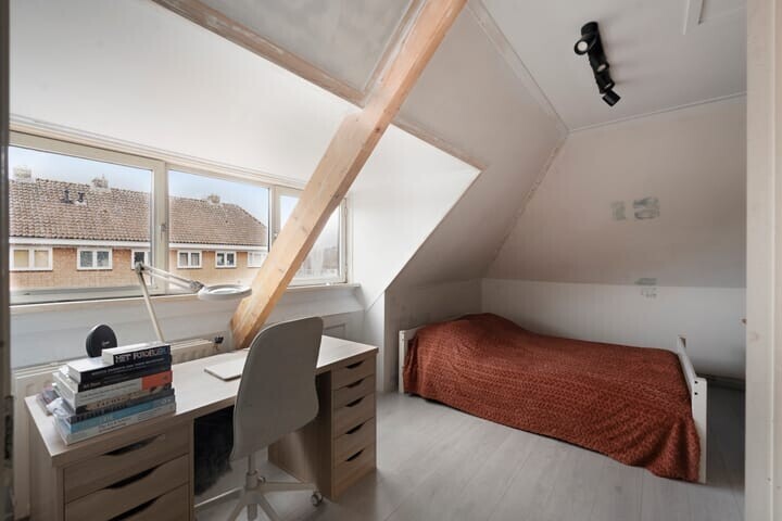 Appartement te koop: Azaleastraat 76, Amsterdam