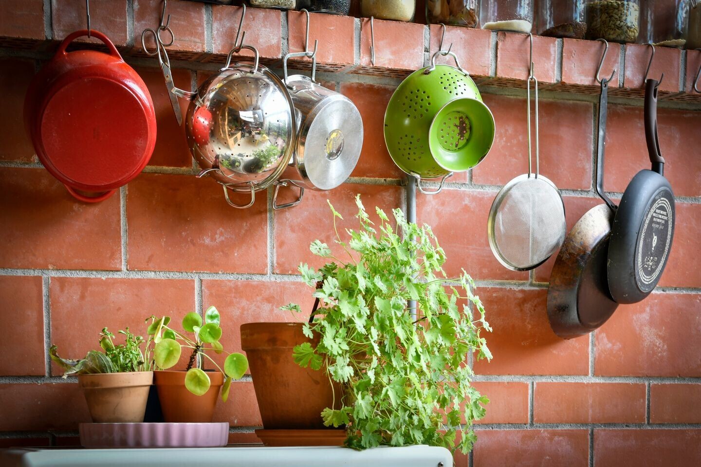 Tussenwoning te koop: Kaasjeskruidstraat 37, Amsterdam