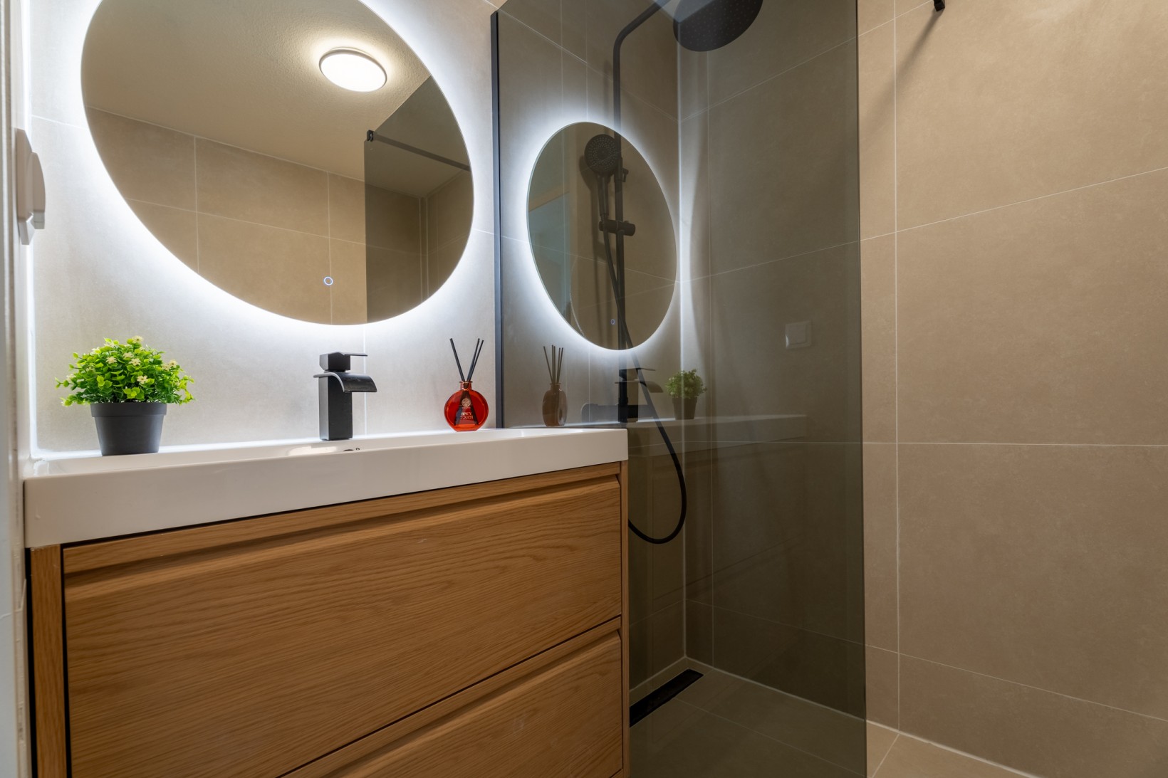 Appartement te koop: Vlakkerweg 51, Amsterdam