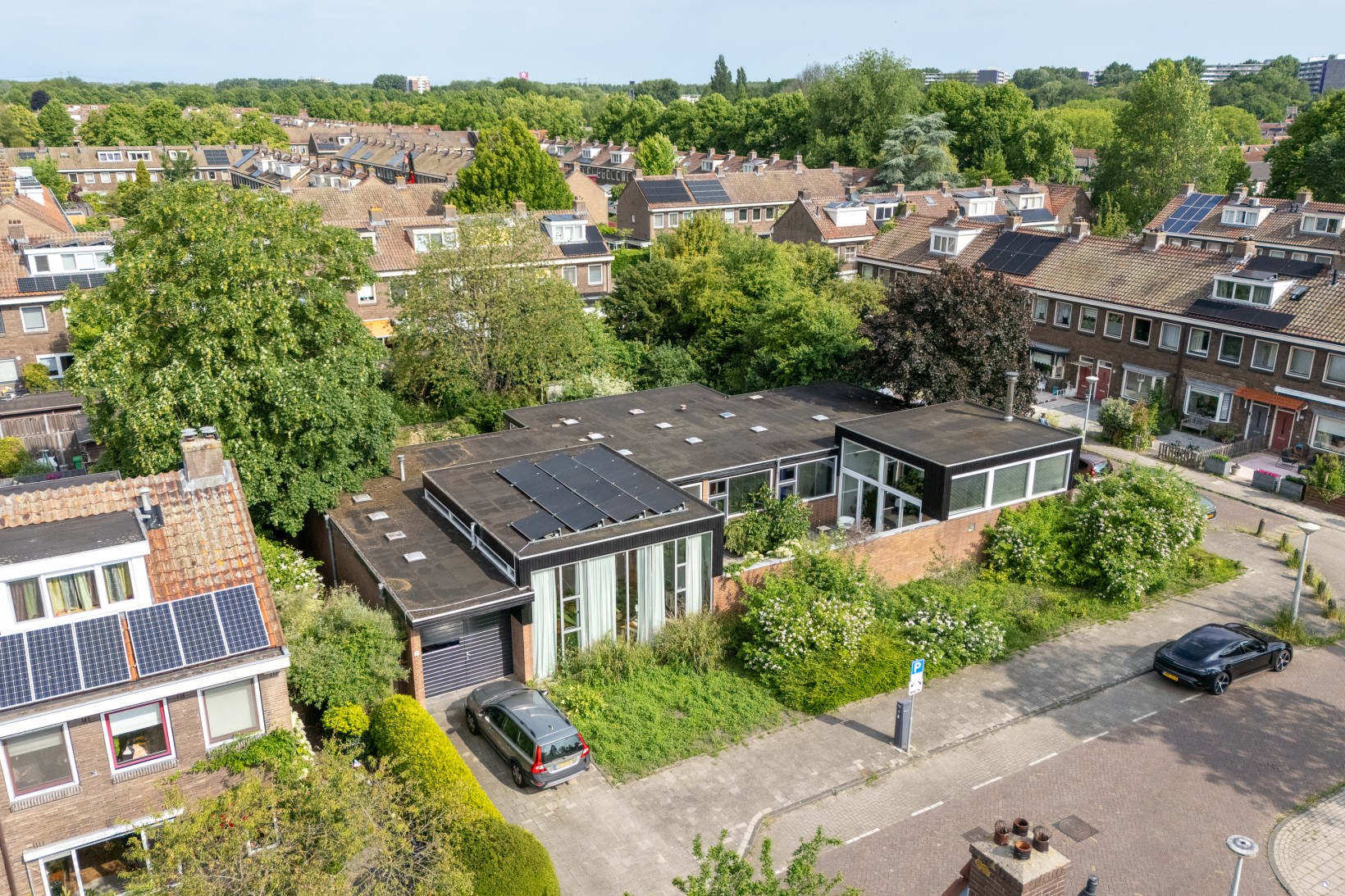Twee-onder-één-kap te koop: Vegastraat 63, Amsterdam