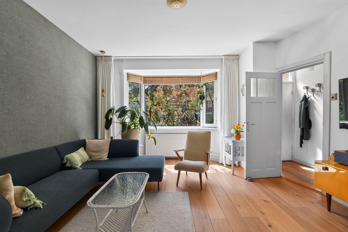 Tussenwoning te koop: Vegastraat 30, Amsterdam