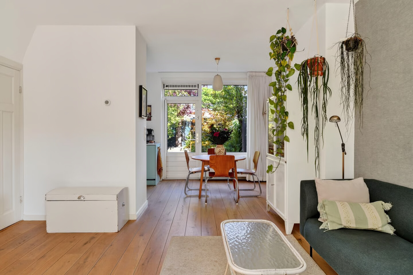 Tussenwoning te koop: Vegastraat 30, Amsterdam