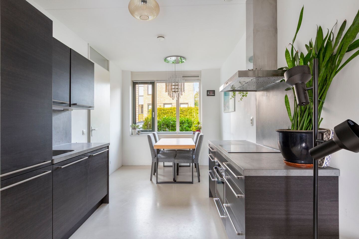 Tussenwoning te koop: Marjoleinstraat 195, Amsterdam