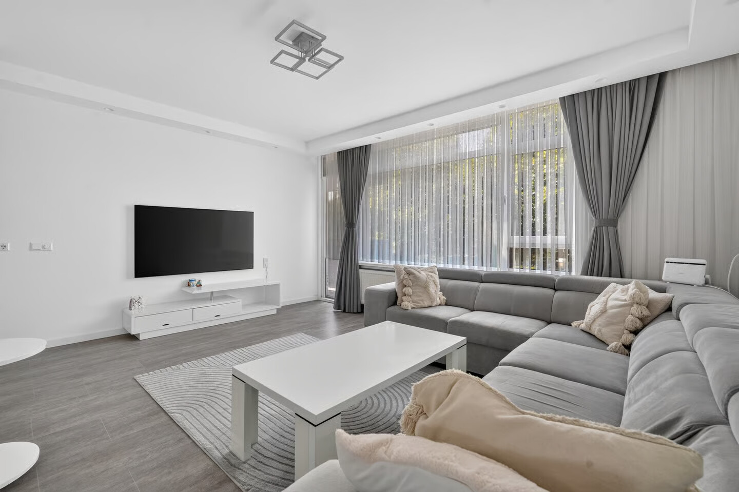 Appartement te koop: Voorsteven 100, Amsterdam