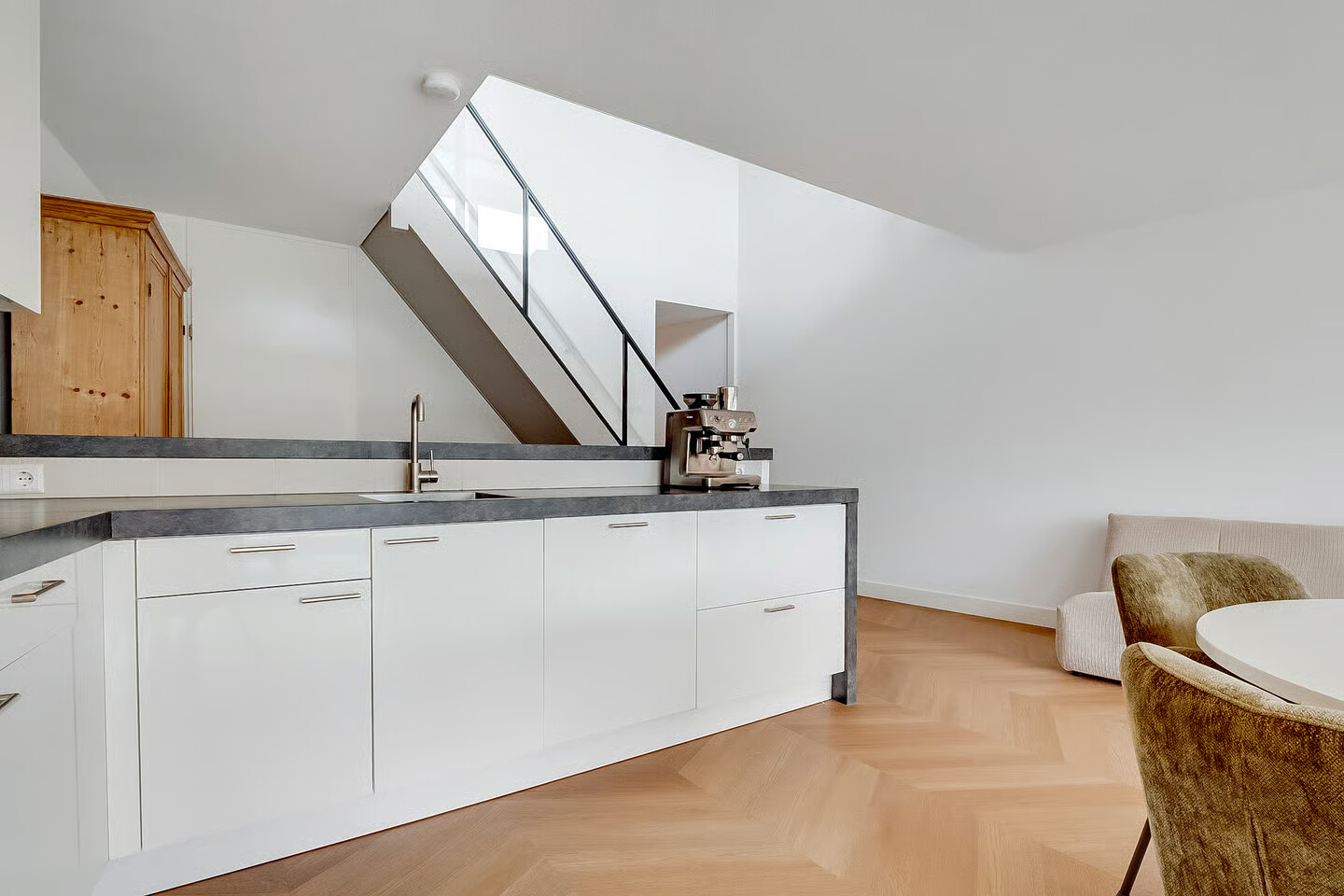 Tussenwoning te koop: Bombraak 38, Amsterdam