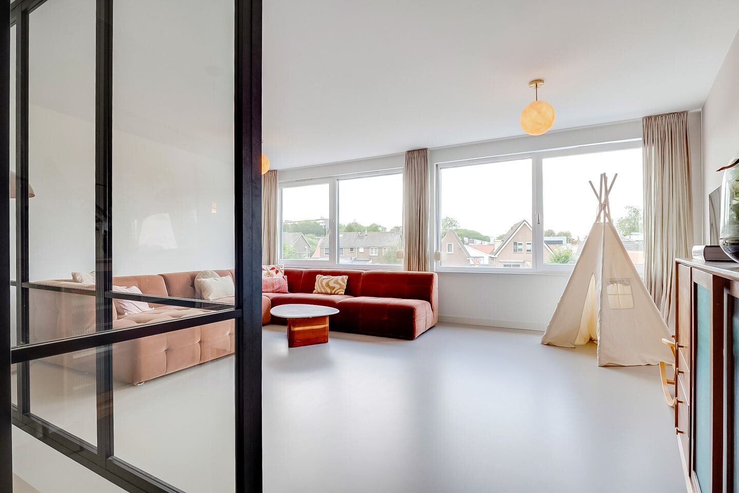 Tussenwoning te koop: Bombraak 38, Amsterdam