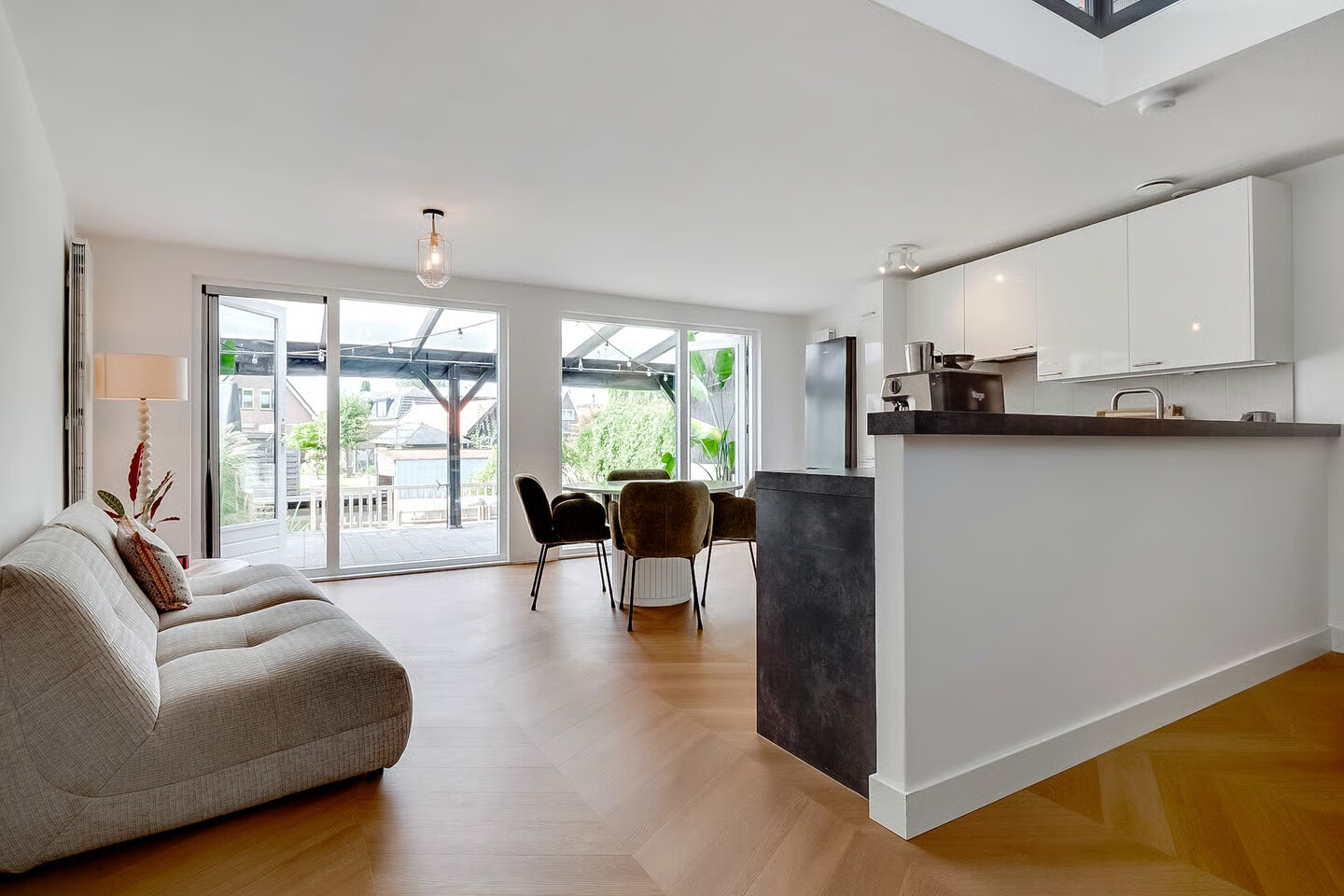 Tussenwoning te koop: Bombraak 38, Amsterdam