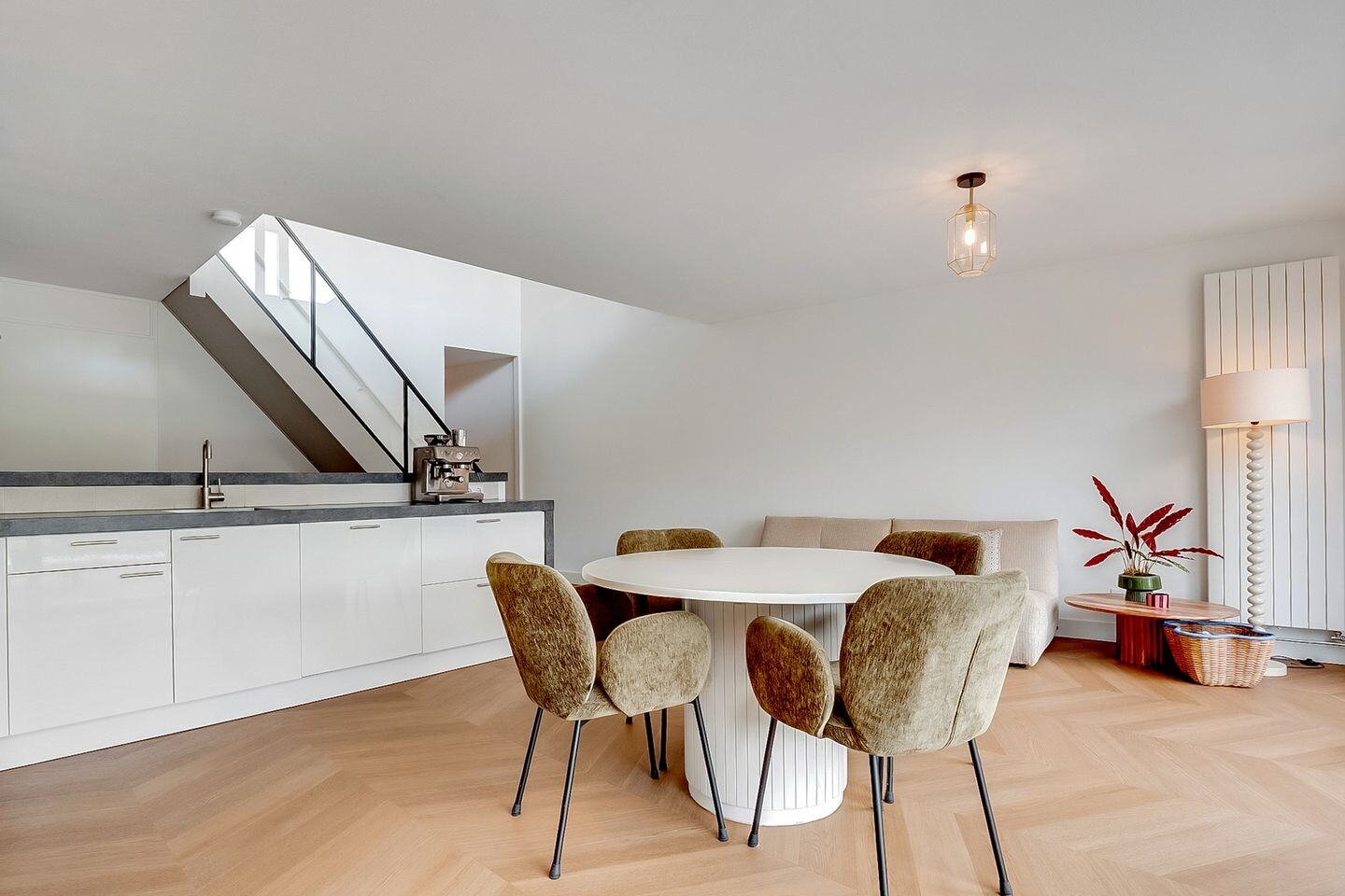 Tussenwoning te koop: Bombraak 38, Amsterdam