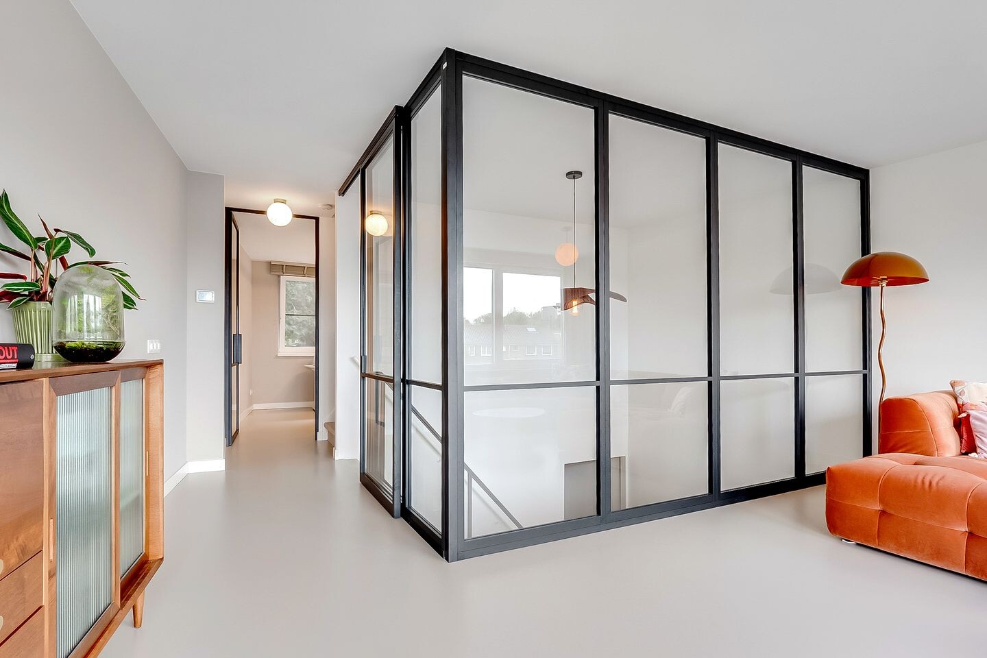 Tussenwoning te koop: Bombraak 38, Amsterdam