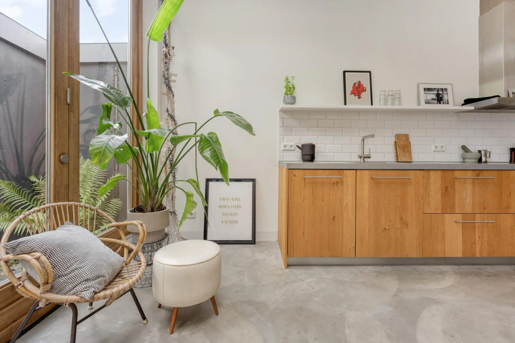 Twee-onder-één-kap te koop: Hendrik Soeteboomstraat 17, Amsterdam