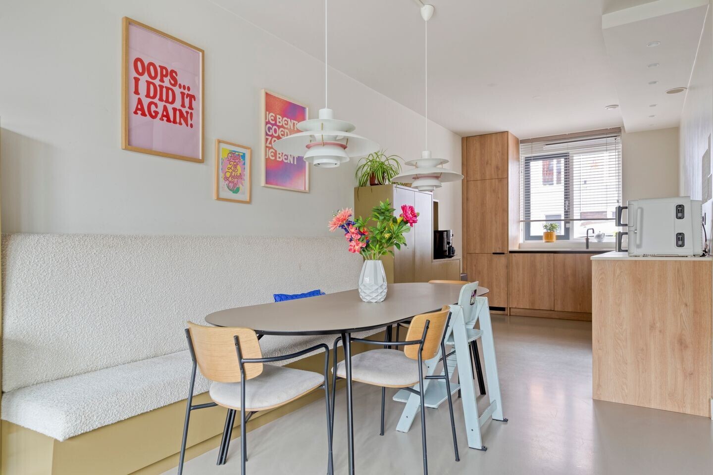 Tussenwoning te koop: Oossaander Hoop 10, Amsterdam