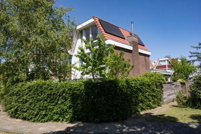 Jan Ringels. 13