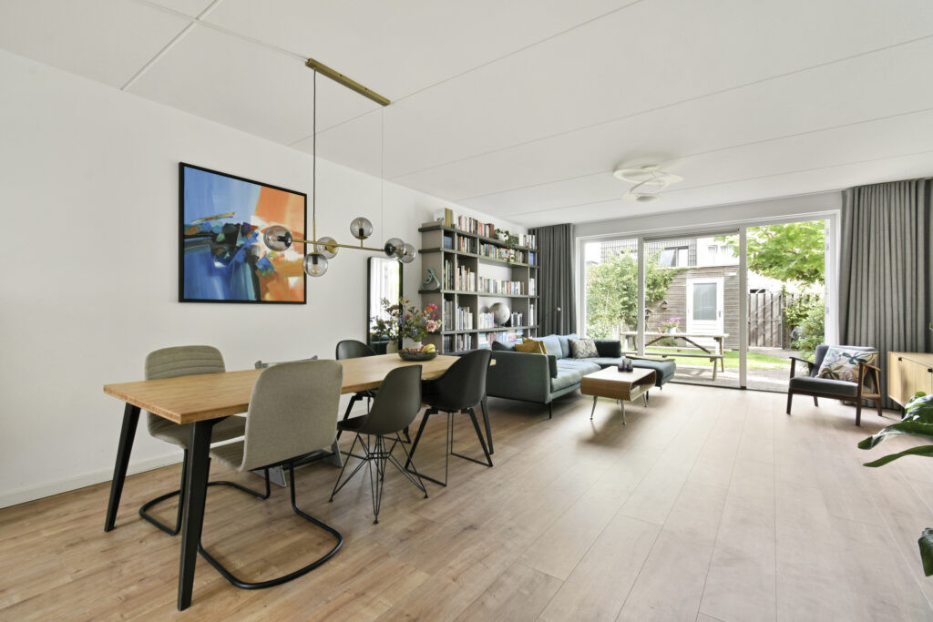 Tussenwoning te koop: Veenbesstraat 5, Amsterdam