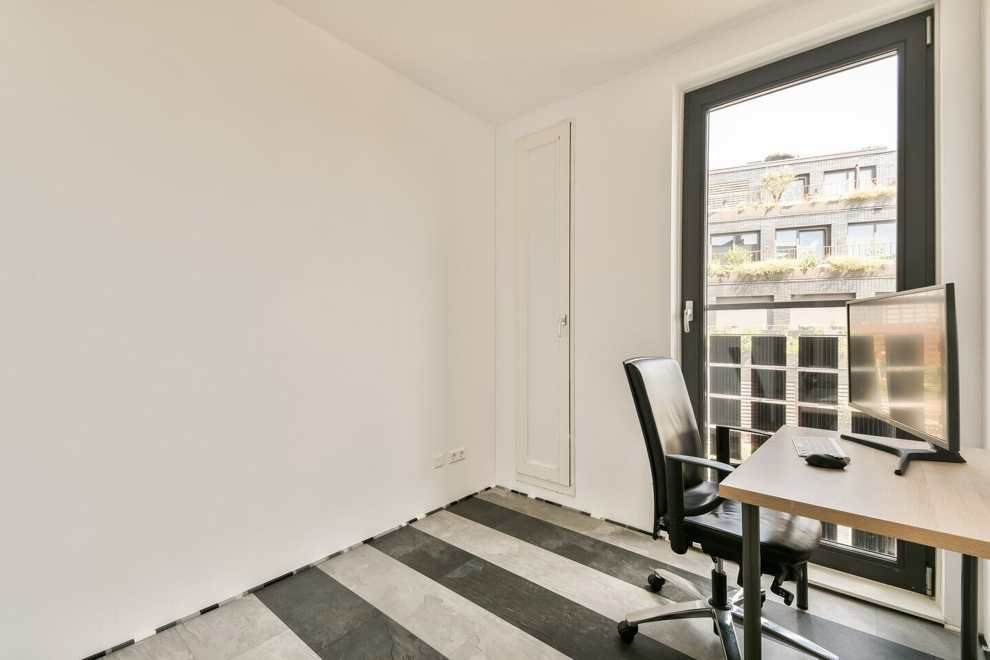 Appartement te koop: Lutonhof 475, Amsterdam
