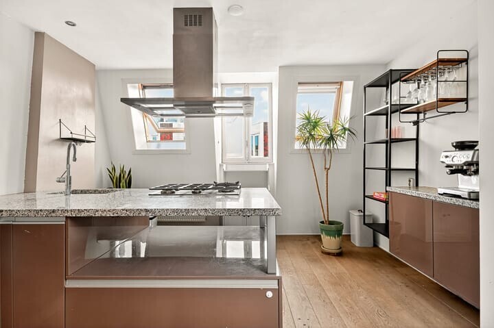 Studio te koop: Van Hogendorpstraat 76-3, Amsterdam