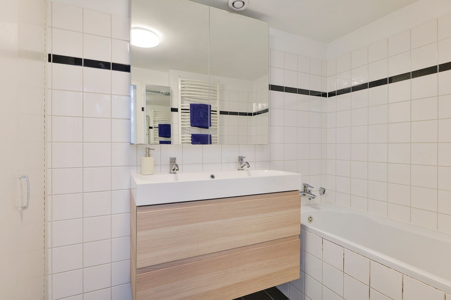 Studio te koop: Bentinckstraat 40-3, Amsterdam