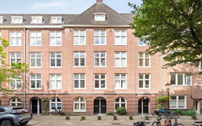 Van Bossest. 10-2