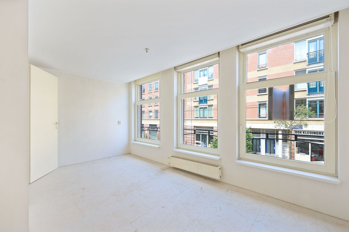 Studio te koop: Van der Hoopstraat 29-1, Amsterdam