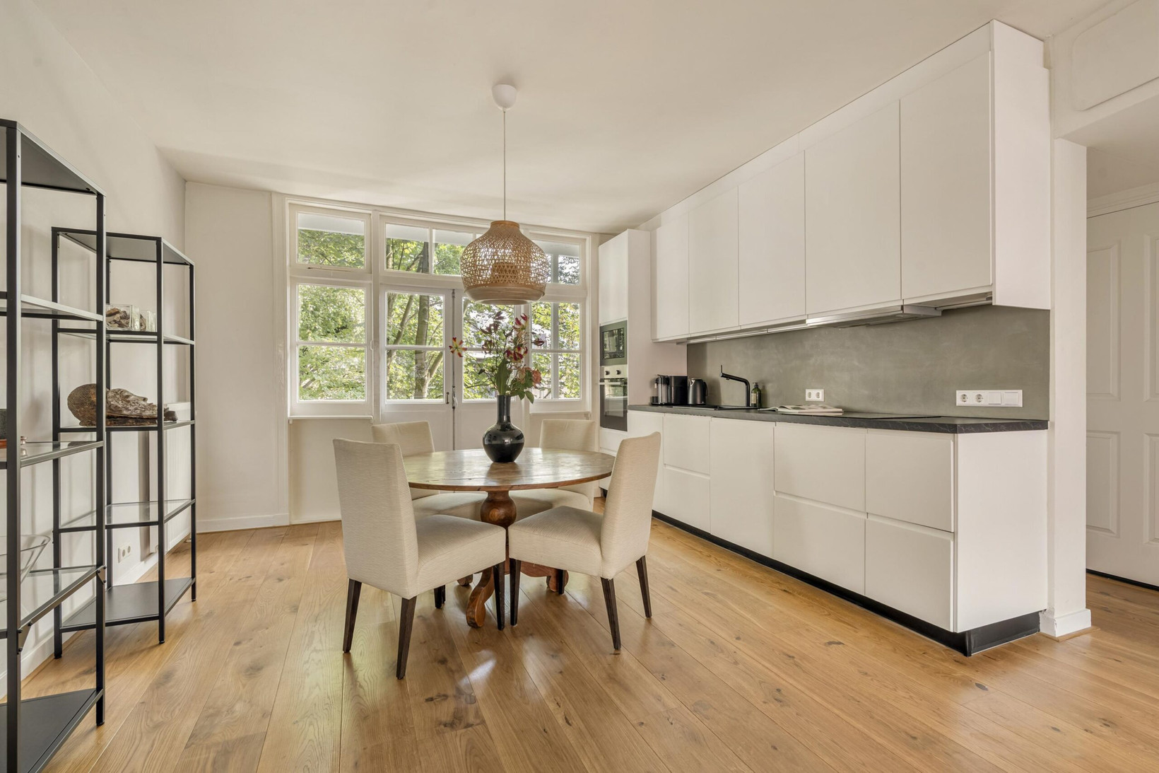 Appartement te koop: Amaliastraat 12-3, Amsterdam