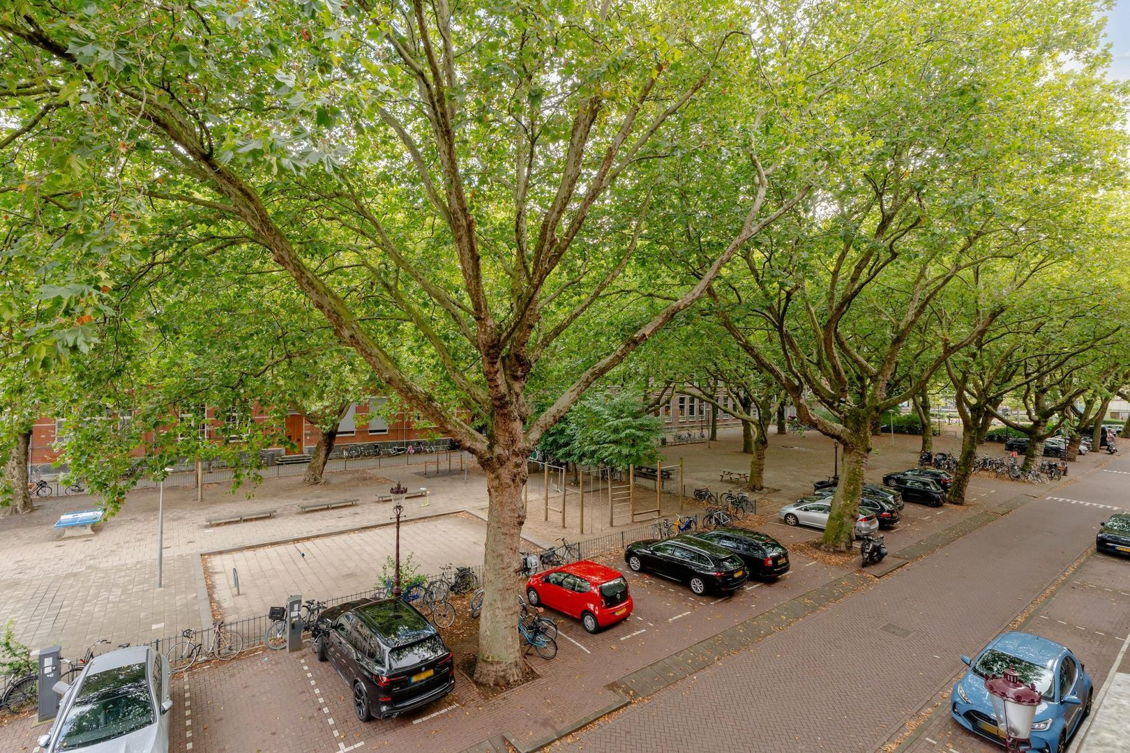 Appartement te koop: Van Oldenbarneveldtplein 21A, Amsterdam